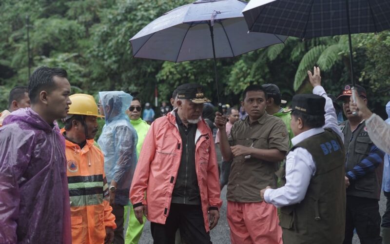 Gubernur Mahyeldi Tinjau Lokasi Galodo di Malalak Timur, Instruksikan Penanganan Cepat untuk Korban