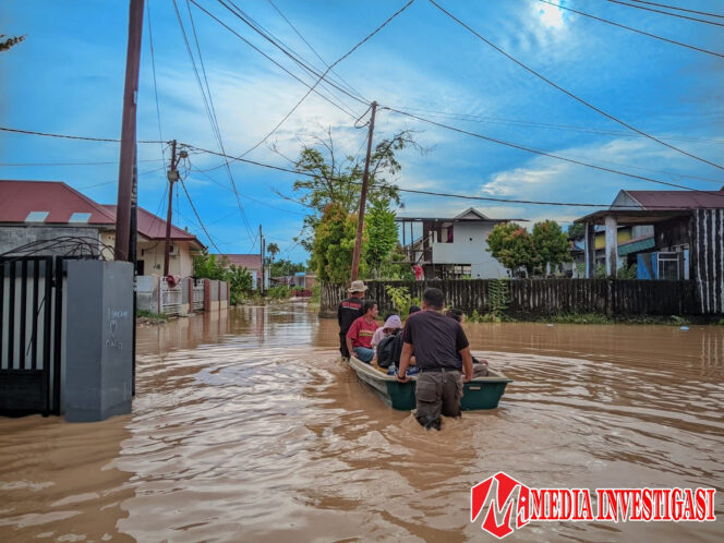 
					Duka di Padang: 31.845 Jiwa Terdampak Banjir, 8 Meninggal Dunia