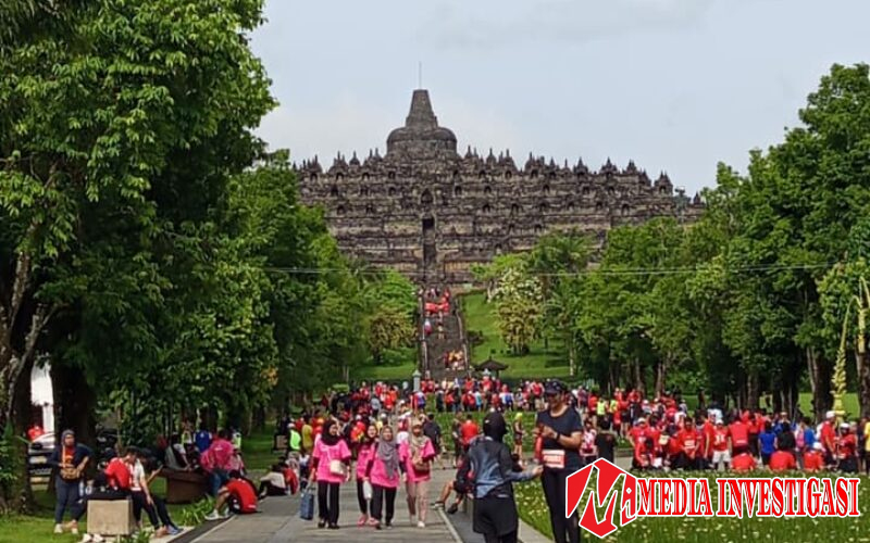 Keajaiban Matematika Borobudur: Candi Kuno yang Bikin Ahli Arsitektur Dunia Tepuk Jidat!