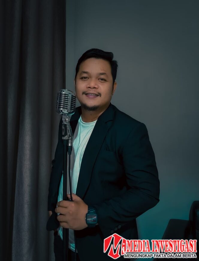 
					Teguh Indra – Dandim Soppeng, Letkol Inf Reinhard Haposan Manurung, siapkan lagu duet baru