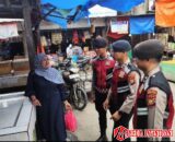 SAT SAMAPTA POLRES INHIL LAKSANAKAN PATROLI JALAN KAKI CEGAH KEJAHATAN DAN CIPTAKAN RASA AMAN DI MASYARAKAT