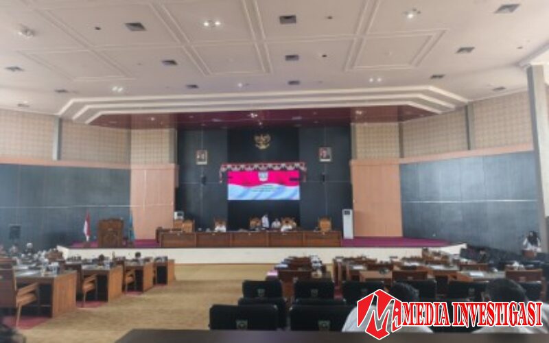 Rapat Paripurna APBD Dharmasraya Ditunda, Eksekutif Disebut Molor Hadir