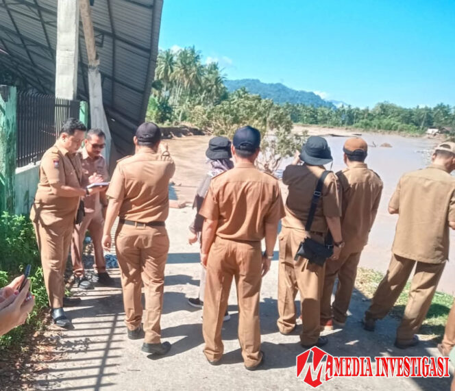 
					PUPR Kota Padang Inventarisir Jalan Putus Pasca Bencana