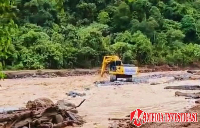 
					Dinas PUPR Padang Bersama Instansi Terkait Akan Luruskan Kembali Aliran Sungai