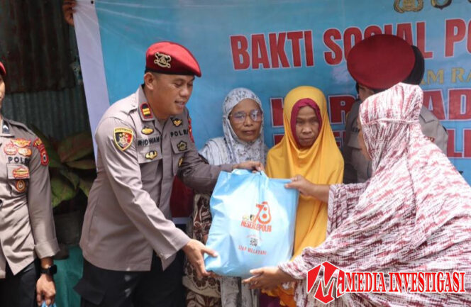 
					Polres Maros Gelar Bakti Sosial, Rayakan HUT Reserse ke-78 dengan Berbagi Sembako