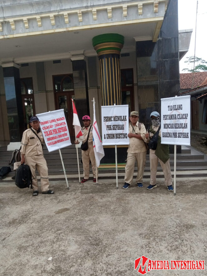 
					Akan datangi Istana Presiden FSBC minta Prabowo berikan solusi yang baik 