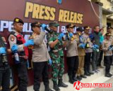 Jelang Malam Tahun Baru, Ribuan Botol Miras Dimusnahkan Polres Soppeng