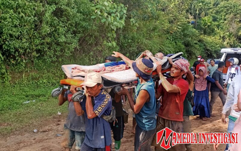 Terjebak di Kubangan Lumpur: Ironi Jalan Pasanggiang Talamau Pasbar yang Tak Kunjung Pulih, 2.164 KK Terisolasi