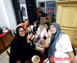 Layani Relawan hingga Pejabat, Skuad Dapur Umum Sinuruik Pasaman Barat: Dapur Kecil yang Menjadi Nadi Tanggap Darurat Talamau