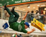 Insiden Kerja di PGC Jakarta Timur, Petugas Kebersihan Terjatuh dari Tangga
