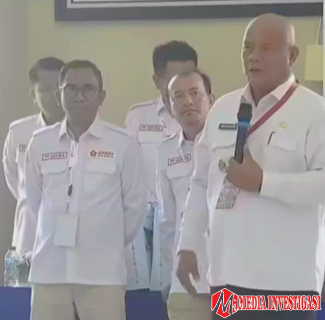 
					Penuh Harapan Beri Perhatian, Bupati Nias Utara Amizaro Waruwu Saat Dialog Nasional