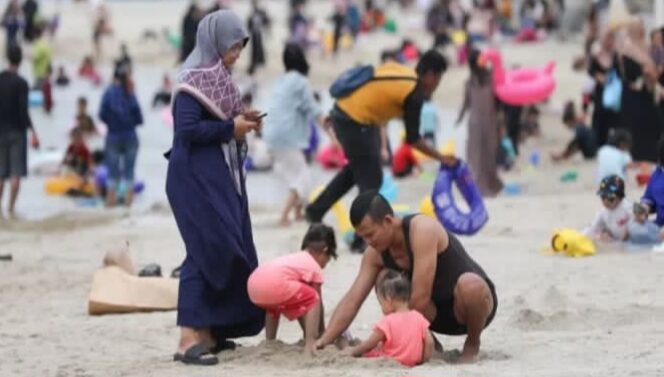 
					Pengunjung Ancol. (Dok. Istimewa)