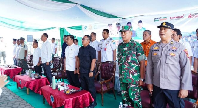 
					Pemkab Batang Hari Menyerahkan Alat Mesin Pertanian Alsintan