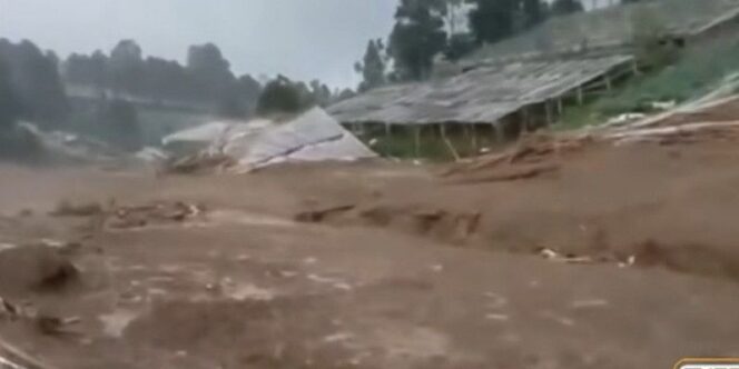 
					Lokasi longsor yang secara tiba-tiba menerjang tempat latihan prajurit TNI AL. (Dok. Istimewa)