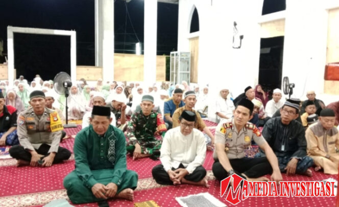 
					Pererat Silaturahmi, Kapolsek Marioriawa Hadiri Peringatan Isra Mi’raj di Kelurahan Attang Salo
