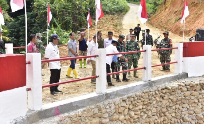 
					Bupati Tapteng : Pembangunan Jembatan Armco Titik Awal Membangun Jembatan Lainnya