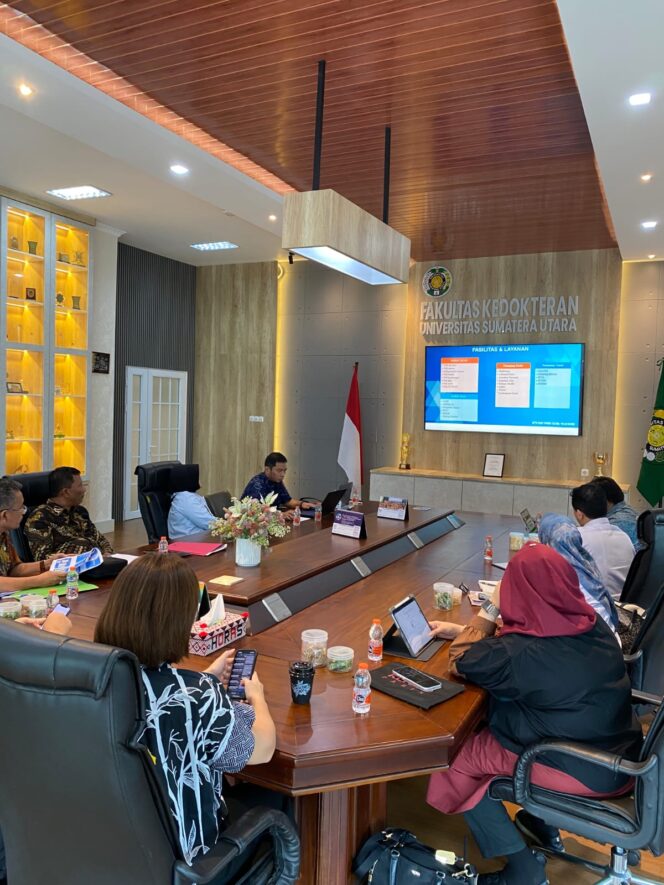 
					Tidak Menjadi Lokus Program PGDS Kementrian Kesehatan, Rsud Tengku Sulung Lakukan kolaborasi dg Universitas untuk Mendapatkan Spesialis