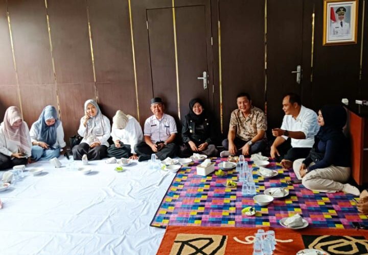 Halal Bihalal Kominfo Dharmasraya 2026: Kehangatan Ramadan Satukan Wakil Bupati dan Ketua DPRD