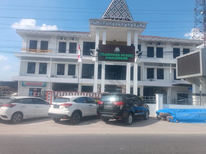 
					Jaksa tingkatkan Dugaan Tipikor Bimtek Ketahanan Pangan Se-kabupaten Simalungun TA 2025 ke Tahap Penyidikan