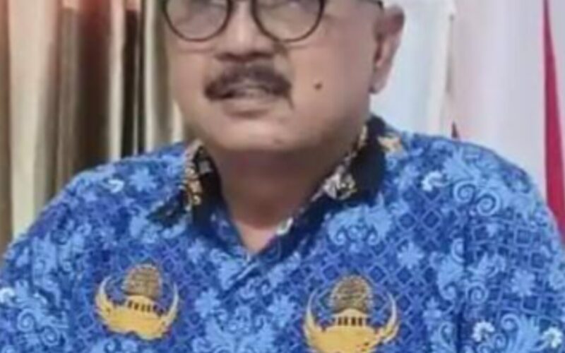 Kadis Pendidikan Pulau Taliabu Damruddin Rahman Beri Intruksi tegas  Pada Seluruh Kepsek Agar Tak Datang Ke Dinas Pendidikan Saat Jam Sekolah