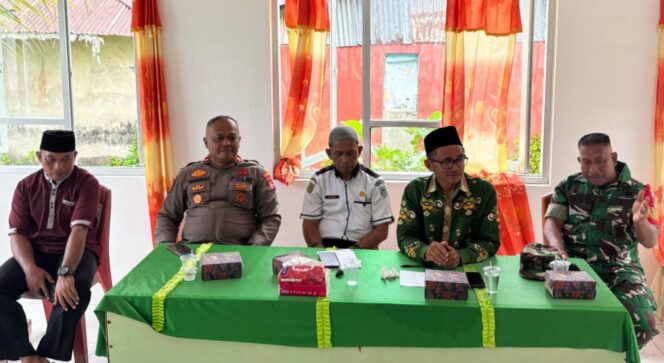 
					Polsek Buko Bersinergi Degan Forkopimcam Buko Gelar Rapat Koordinasi Dalam Rangka Menyambut Ramadhan 1447 H Aman Kondusif