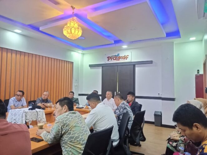 
					Diskominfo Padang Pariaman Terima Kunjungan Kerja DPRD Pesisir Selatan, Bahas Implementasi SPBE