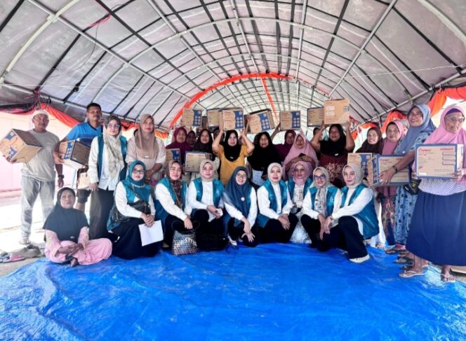 
					Ketua TP PKK Padang Pariaman Salurkan Bantuan Seruni dan Dampingi Warga Terdampak Bencana di Sejumlah Nagari