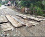 Jembatan Rusak dan Jalan Berlubang 20 Km di Sembilan Koto Ancam Keselamatan Warga, Pemkab Dharmasraya Diminta Bertindak Cepat