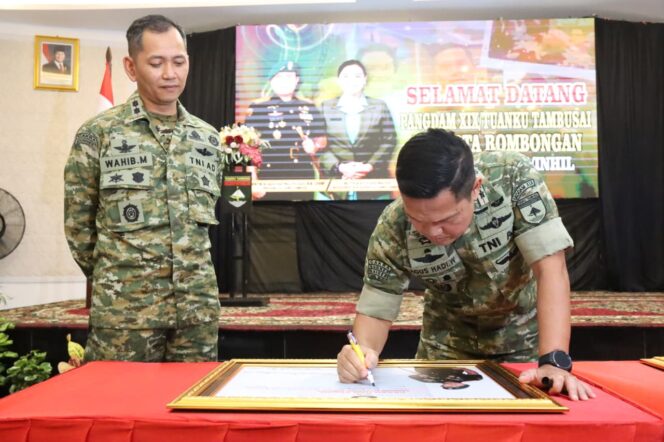 
					Beri Arahan ke Personel Kodim 0314/Inhil, Pangdam Tekankan Pentingnya Semangat dan Profesionalisme Prajurit