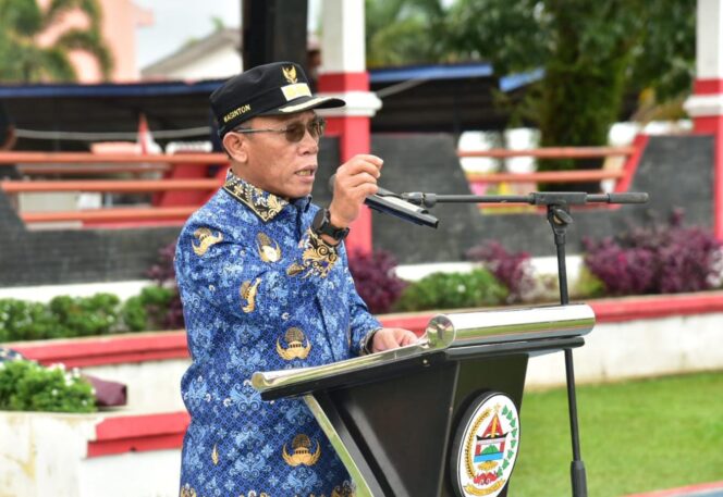 
					Bupati Tapteng Ingatkan ASN Tingkatkan Kualitas dan Kecepatan Pelayanan