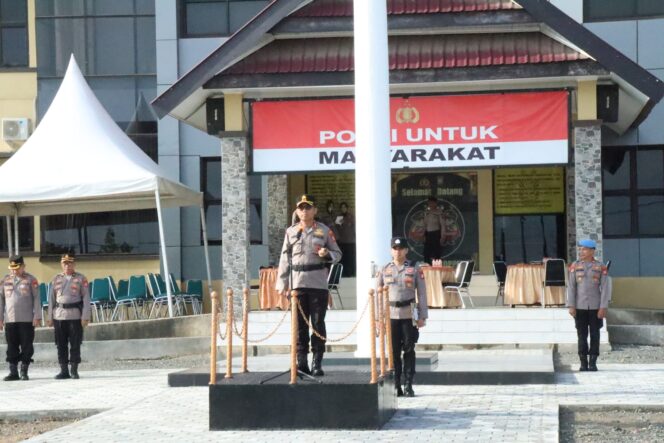 
					Antisipasi Isu Nasional, Kapolres Soppeng Pimpin Apel Siaga, “Jangan Lengah, Tetap Humanis!”