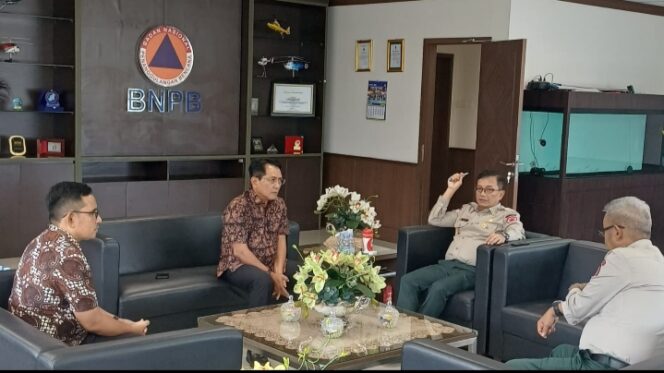 
					Bupati JKA Audiensi dengan BNPB, Perjuangkan Dana Rehabilitasi Bencana dan Pembangunan Jembatan Sikabu