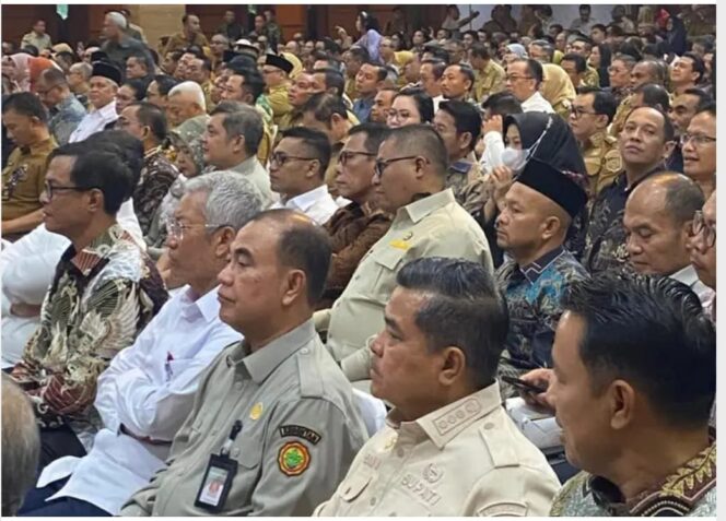 
					Bupati Tapanuli Tengah Hadiri Rakornas, Dukung Upaya Swasembada Pangan