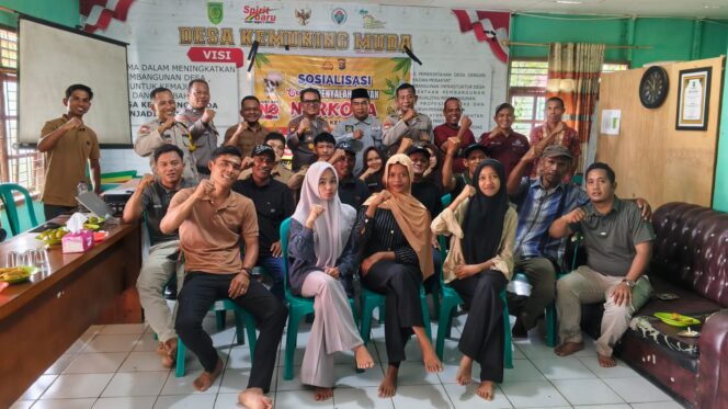 
					Polsek Kemuning Gelar Sosialisasi Pencegahan Penyalahgunaan Narkoba di Desa Kemuning Muda