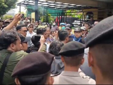 Suasana ketika insiden kekerasan terhadap wartawan. 