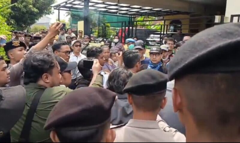 Insiden Kekerasan terhadap Wartawan Warnai Eksekusi Lahan di Ciracas