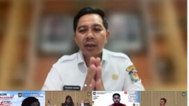 Foto: Prosesi Pembukaan oleh Direktur SUPD III Ditjen Bina Pembangunan Daerah, Fauzan Hasan, S.STP, M.Si pada Rapat Koordinasi Pusat yang digelar secara semi-hybrid di Depok (22/04) | dok. Bina Bangda 