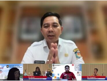 Foto: Prosesi Pembukaan oleh Direktur SUPD III Ditjen Bina Pembangunan Daerah, Fauzan Hasan, S.STP, M.Si pada Rapat Koordinasi Pusat yang digelar secara semi-hybrid di Depok (22/04) | dok. Bina Bangda 