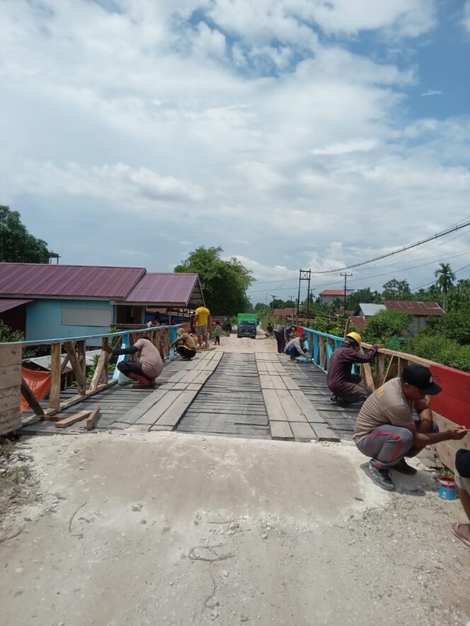 
					Polres Inhil Kebut Pembangunan Jembatan Merah Putih Presisi Tahap II Gelombang 2, Sejumlah Lokasi Rampung 100 Persen