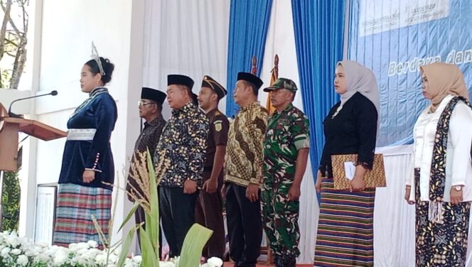 
					filter: 0; jpegRotation: 0; fileterIntensity: 0.000000; filterMask: 0; module:1facing:0; 
hw-remosaic: 0; 
touch: (0.5583334, 0.5583334); 
modeInfo: ; 
sceneMode: Auto; 
cct_value: 0; 
AI_Scene: (-1, -1); 
aec_lux: 0.0; 
hist255: 0.0; 
hist252~255: 0.0; 
hist0~15: 0.0;