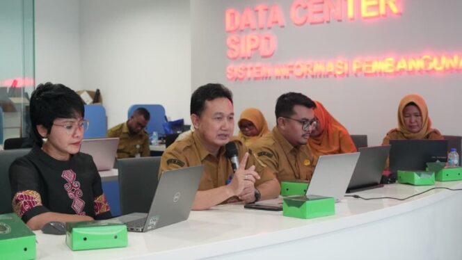 
					Rapat Lokakarya Penyusunan Panduan Tagging Anggaran Responsif Gender. (Dok. Bina Bangda)