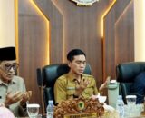 Ketua DPRD di Wakil Ketua II DPRD Kabupaten Batang Hari Menghadiri Rapat Paripurna