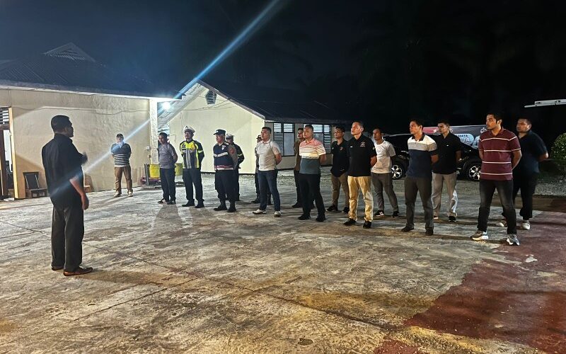 Kapolsek Sungai Rumbai Pimpin KRYD Malam Hari, Tujuh Sepeda Motor Tanpa Plat Nomor Diamankan