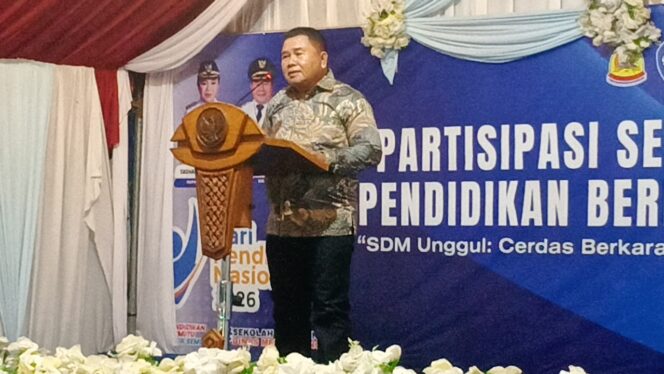 
					Wakil Bupati Kabupaten Pulau Taliabu La Ode Yasir Resmi Tutup Kegiatan  Lomba Pendidikan Hardiknas 2026