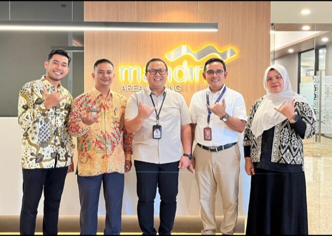 
					Pemkab Padang Pariaman Gandeng Bank Mandiri, Percepat Digitalisasi Pajak dan Retribusi Daerah