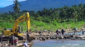Alat Berat di Jembatan Anduriang (Foto Dok istimewa)