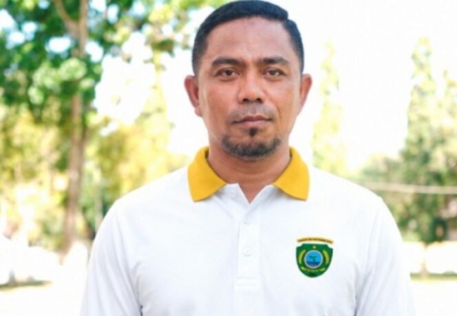 
					Semarak HUT Ke-23 Kabupaten Kepulauan Sula Maluku Utara Panitia Bersama Semua Kalangan Melaksanakan Kegiatan Bakti Sosial