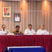 Dirjen Bina Bangda Kemendagri Restuardy Daud ketika menghadiri FGD penyusunan rencana induk pembangunan daerah Tapanuli Utara. (Dok. Bina Bangda)