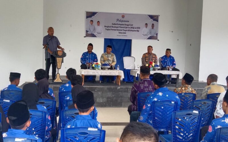 Kapolsek Banggai AKP Jolly R. Lengkong, SH, MH, Hadiri Pelepasan 52 Kafilah Banggai Laut Menuju MTQ Ke-XXXI Di Sigi Sulteng