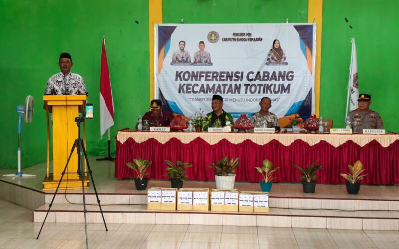 Kapolsek Totikum Hadiri Kegiatan PGRI Ciptakan Situasi Wilayah Hukum Aman Terkendali